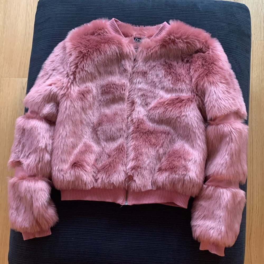 Faux fur girl’s jacket